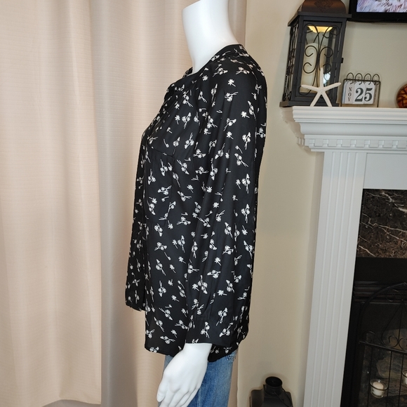 GREYLIN FLORAL BUTTON DOWN BLOUSE, BLACK S - Picture 8 of 12